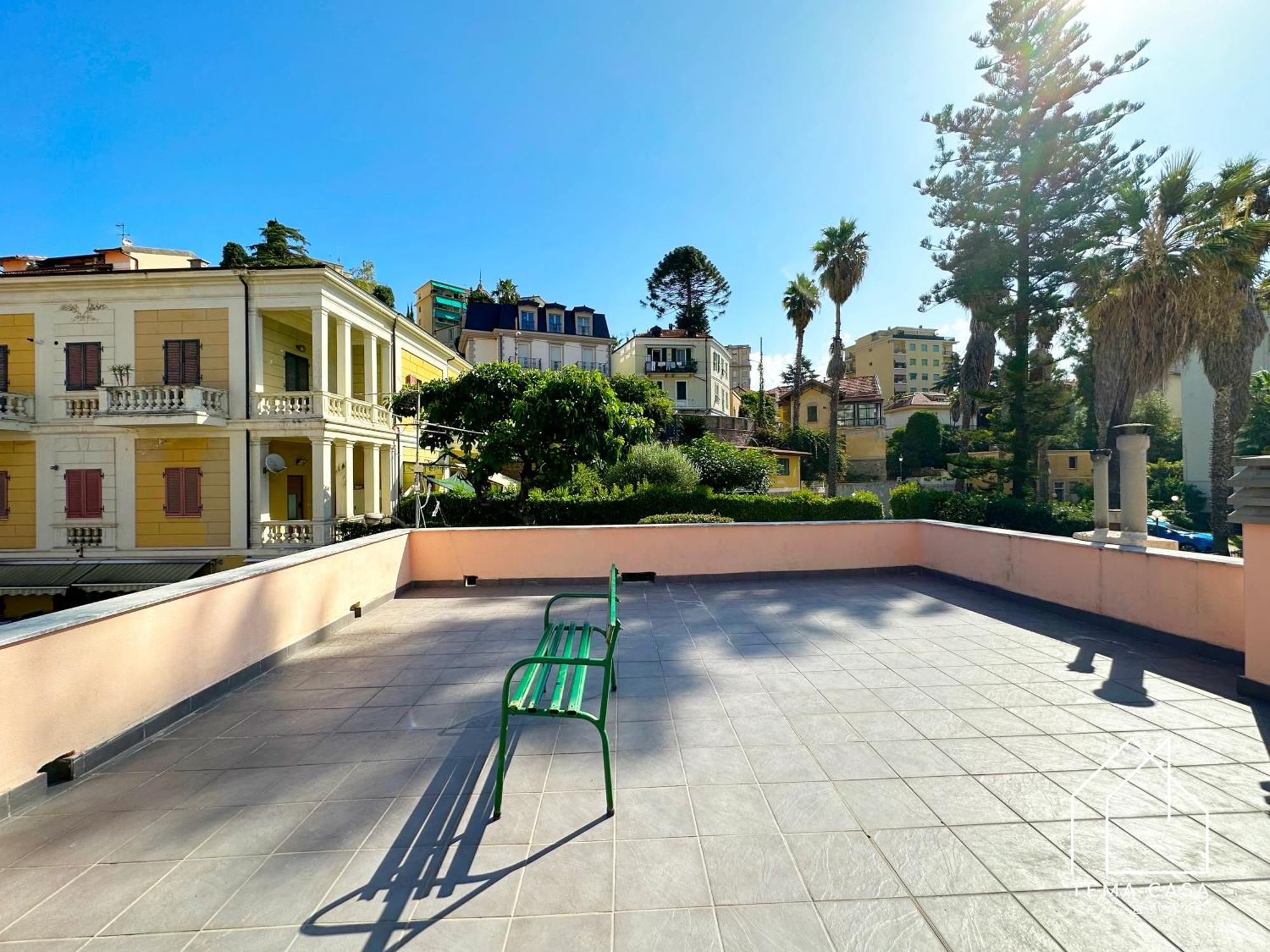 Casa Di Luca - Le Sorelle - A 1 Minuto Dal Centro Villa San Remo Kültér fotó
